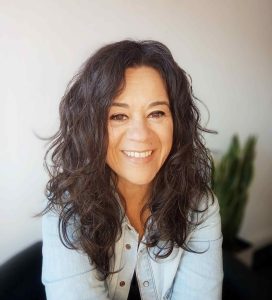 Sonia Campos Magallanes, especialista en Medicina del Alma, meditación y bienestar emocional